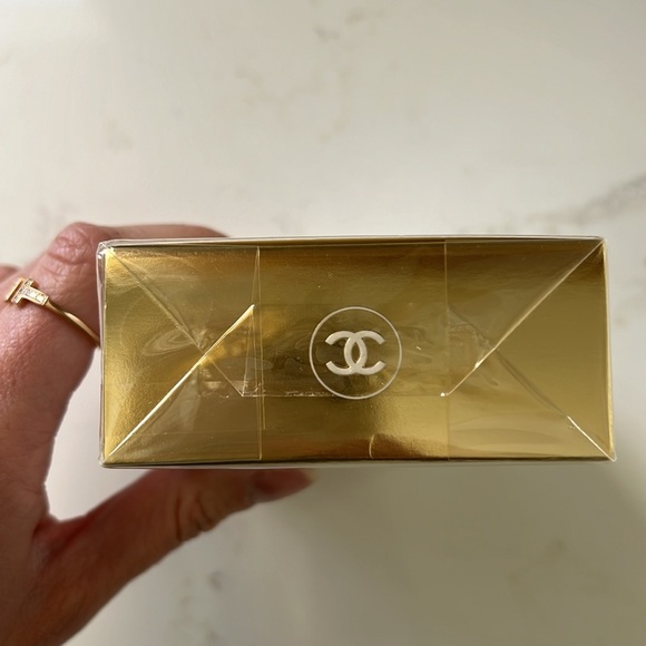 ๐NWT | CHANEL Coco Mademoiselle Perfume Eau De Parfum Intense 100ml/3.4 fl oz๐ - Picture 3 of 10